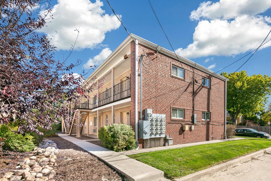 More Photos Of 901 Jasmine St, Denver Apartments For Sale