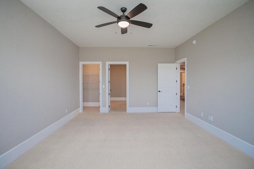 More Photos Of 243 Barrenridge rd, Staunton Specialty For Sale