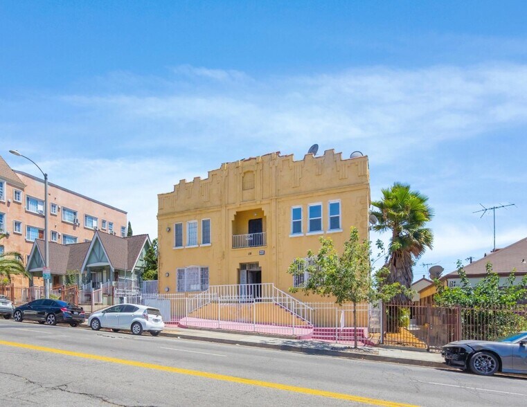 More Photos Of 138 N Soto St, Los Angeles Apartments For Sale