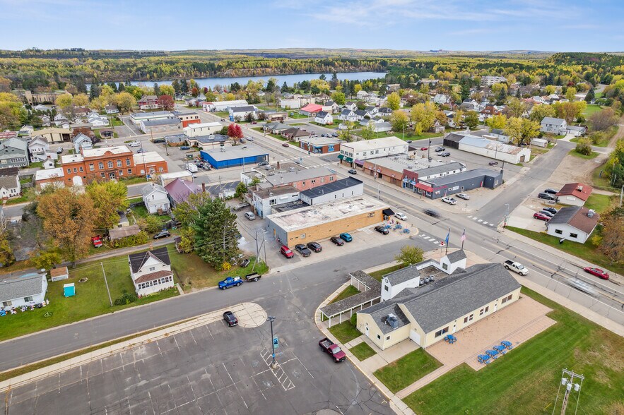 More Photos Of 103 Main St N, Aurora Restaurant For Sale