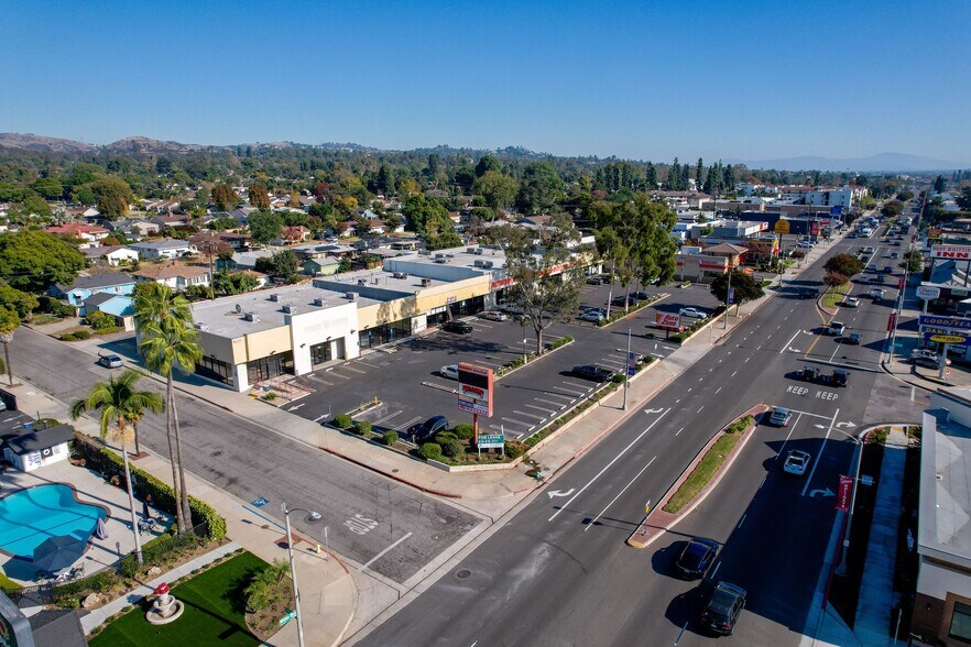 More Photos Of 14153 Whittier Blvd, Whittier Unknown For Lease