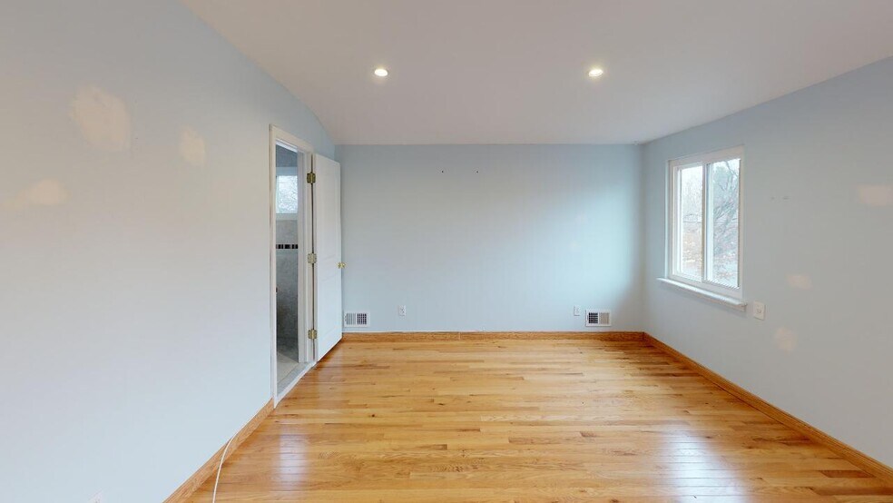 More Photos Of 551 Stewart Ave, Staten Island Lodge Meeting Hall For Sale