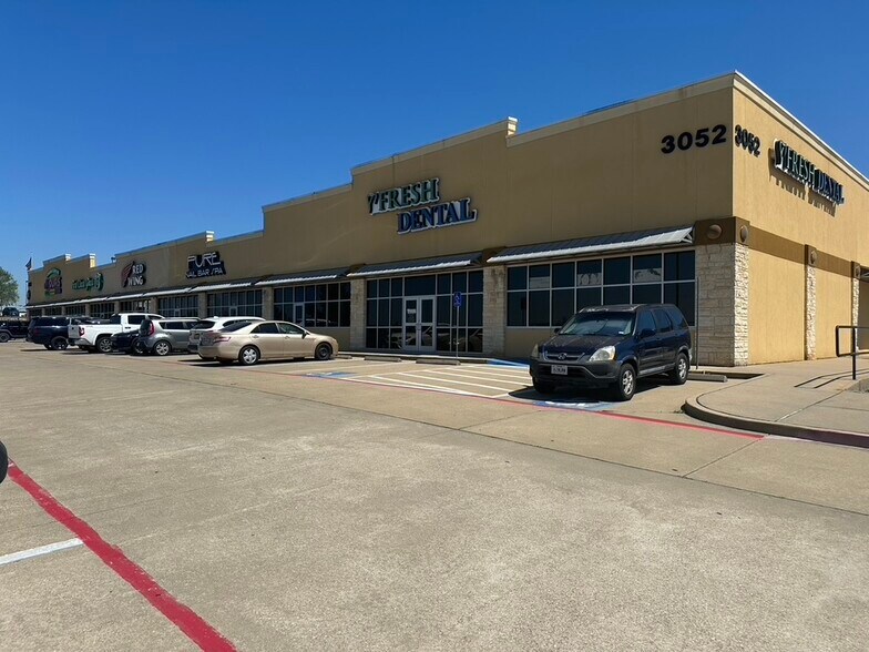 More Photos Of 3052 N Eastman Rd, Longview Freestanding For Lease