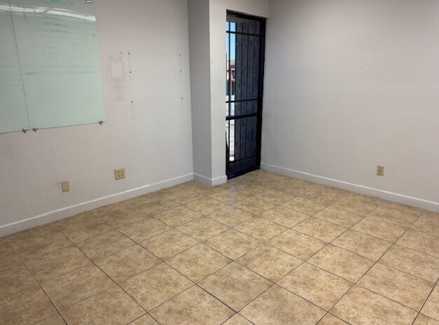 More Photos Of 320 S El Dorado St, Mesa Manufacturing For Lease