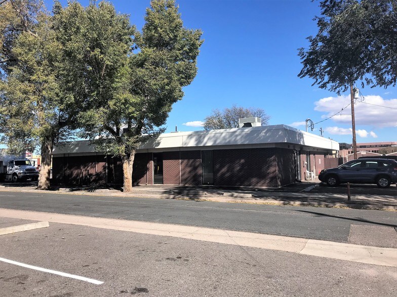 More Photos Of 5700 E Evans Ave, Denver Showroom For Lease