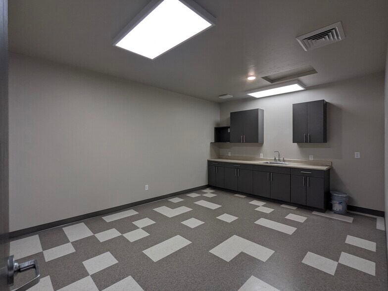 More Photos Of 5552 N Eagle Rd, Boise Medical For Lease