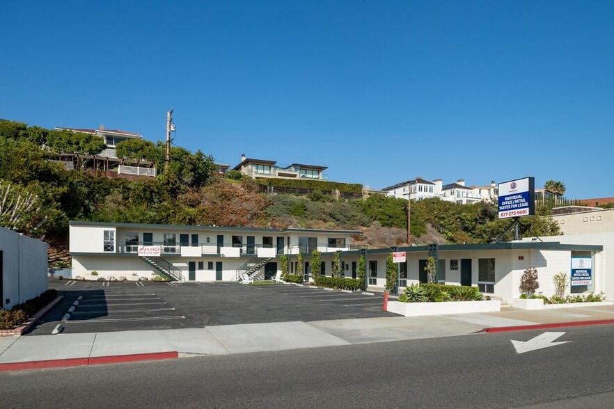 More Photos Of 400 W Coast Hwy, Newport Beach Unknown For Lease