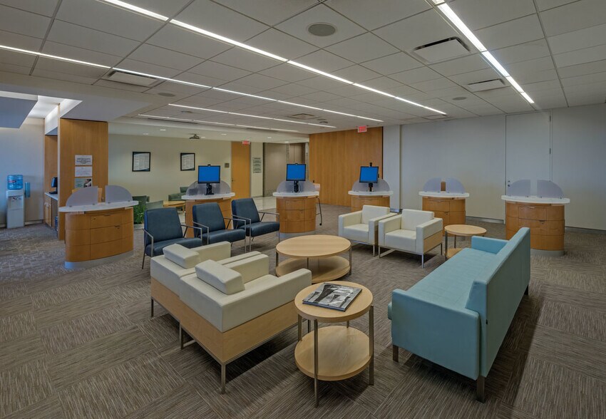 More Photos Of 6400 Fannin St, Houston Medical For Lease