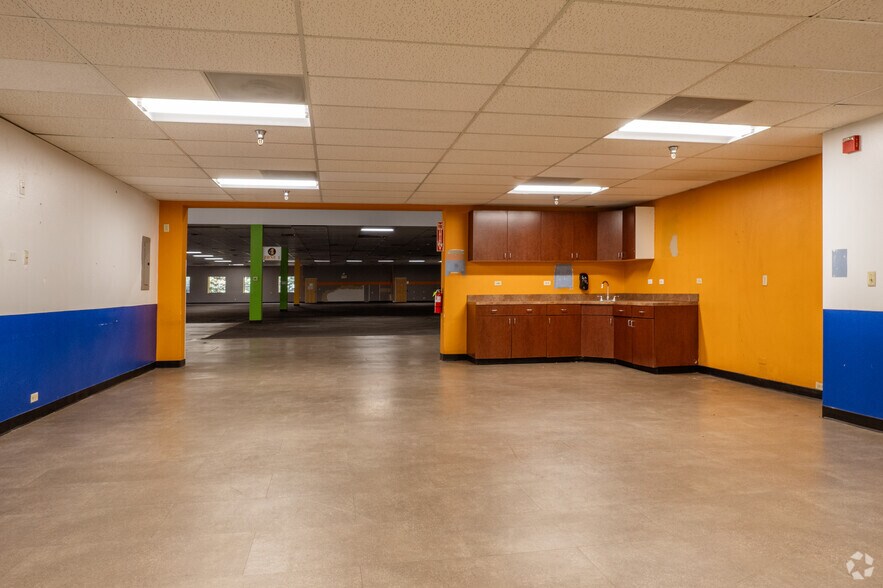 More Photos Of 4401 Innovation Dr, Fort Collins Light Distribution For Sale