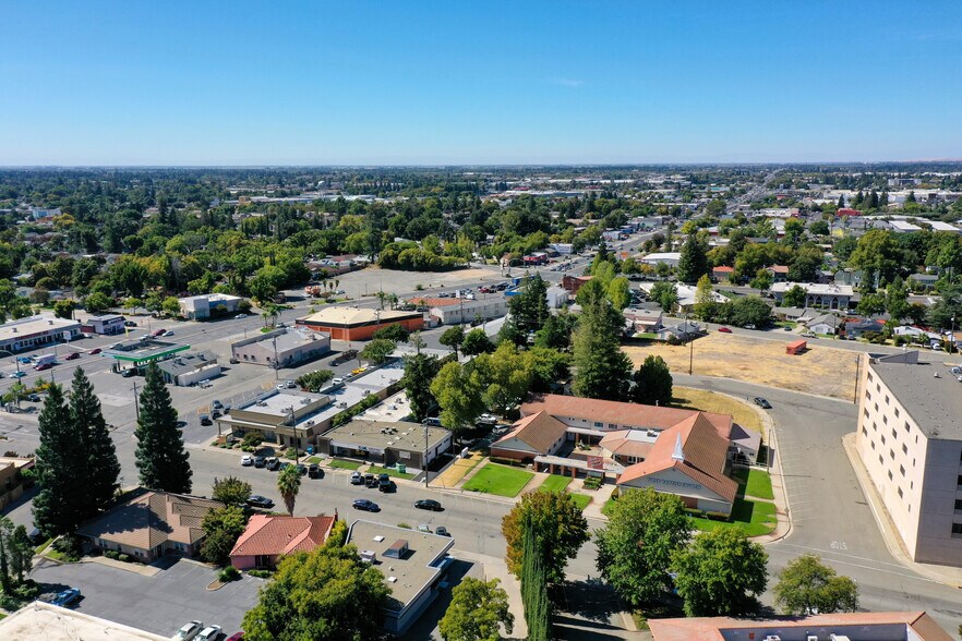 More Photos Of 874 Plumas St, Yuba City Office For Sale