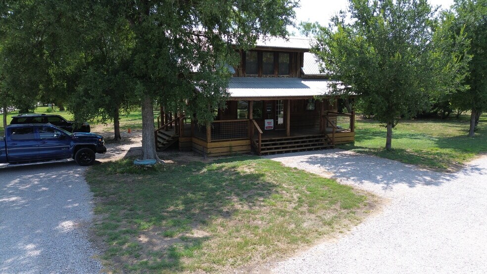 More Photos Of 1220 County Road 321, Bertram Trailer Camper Park For Sale