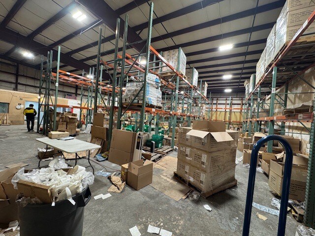 More Photos Of 388 South Ave, Staten Island Service For Lease