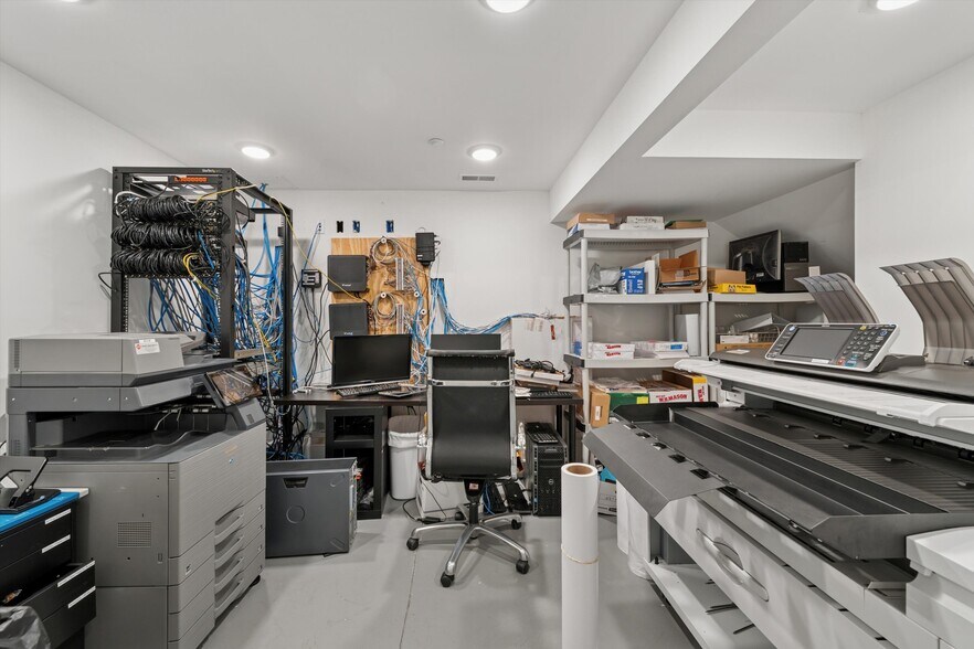 More Photos Of 1225 N 7th St, Philadelphia Office For Lease