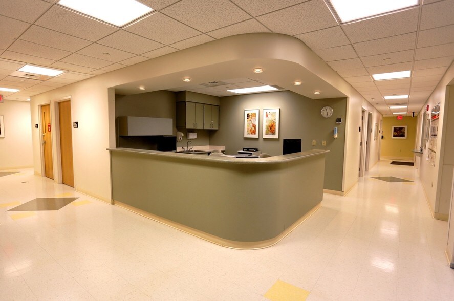 More Photos Of 107 Mount Nebo Pointe Dr, Pittsburgh Medical For Lease