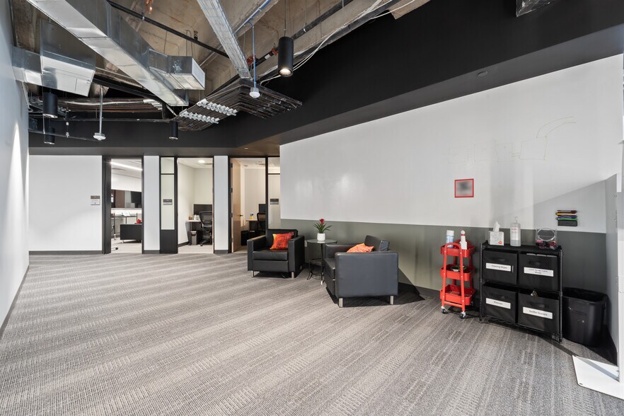 More Photos Of 7620 Guadalupe St, Austin Office For Lease