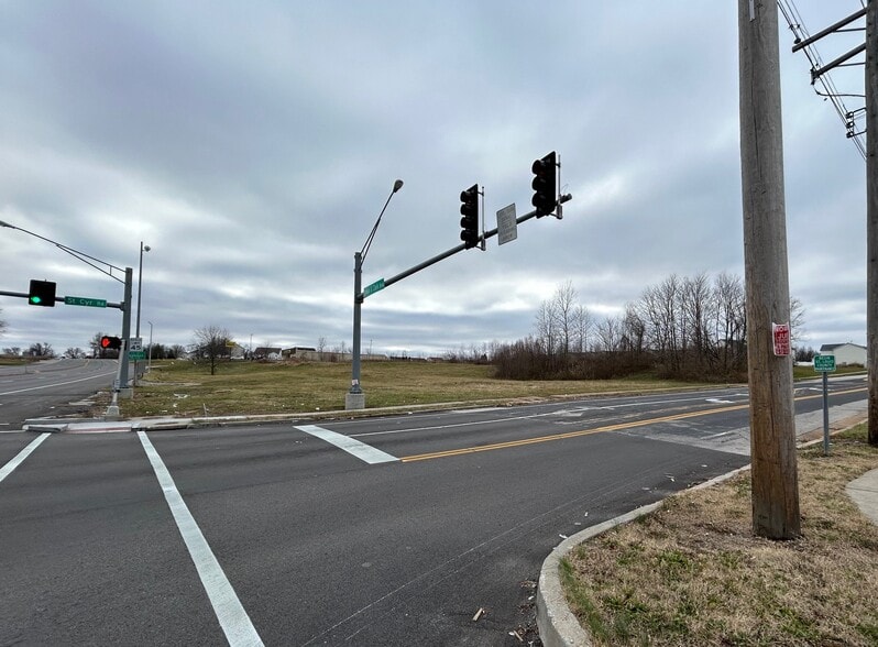 More Photos Of 9499 Lewis and Clark Blvd, Jennings Land For Sale