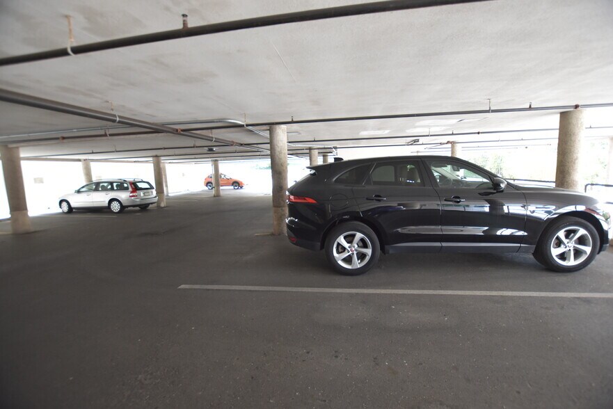 More Photos Of 101 West Ave, Jenkintown Office For Lease