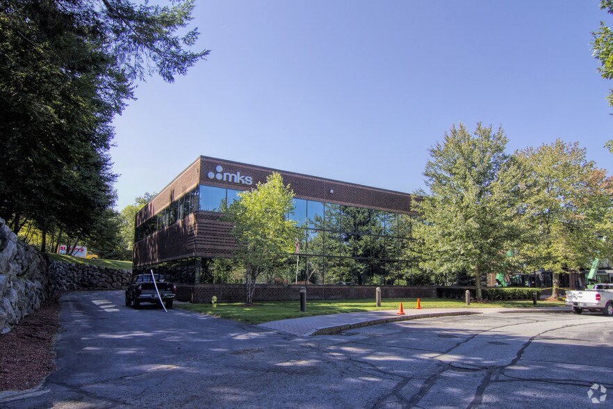 More Photos Of 2 Tech Dr, Andover Office For Lease