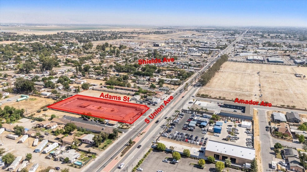 More Photos Of 1010 S Union Ave, Bakersfield Hotel For Sale