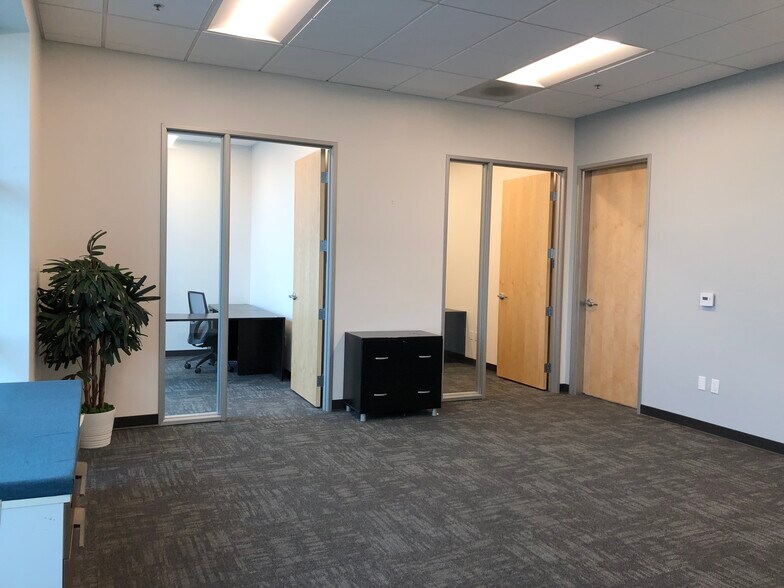 More Photos Of 4 Latitude Way, Corona Warehouse For Lease