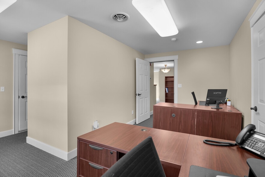 More Photos Of 1585 Rt-146, Rexford Office For Sale