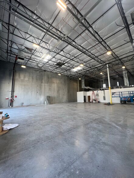 More Photos Of 5695 E North Belt Rd, Las Vegas Industrial For Lease