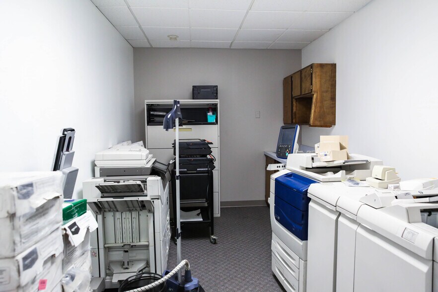 More Photos Of 626 Minnesota Ave, Kansas City Office For Lease