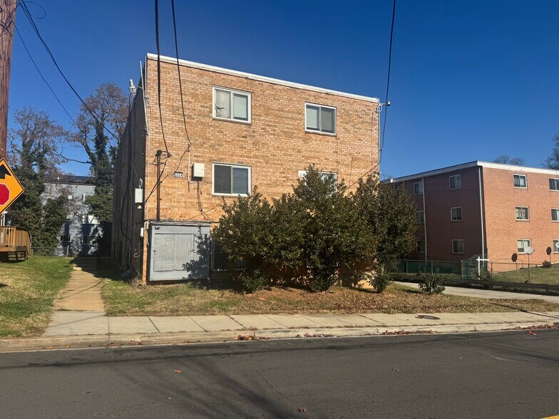More Photos Of , Washington Multifamily For Sale