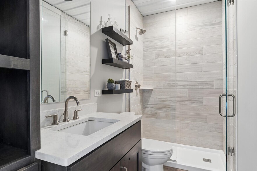 More Photos Of 2252 Ferry M#101 Road, Naperville Industrial For Sale