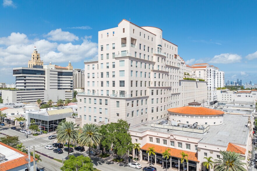 Primary Photo Of 132-180 Aragon Ave, Coral Gables Office For Lease