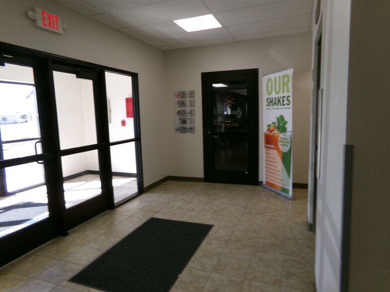 More Photos Of 120 Winston Dr, Rock Springs Office For Sale