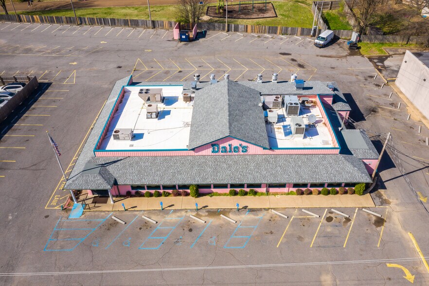 More Photos Of 1226 Main St, Southaven Restaurant For Sale