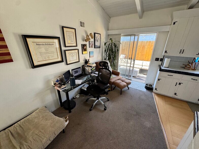 More Photos Of 4980-82 La Jolla Blvd, San Diego Multifamily For Sale