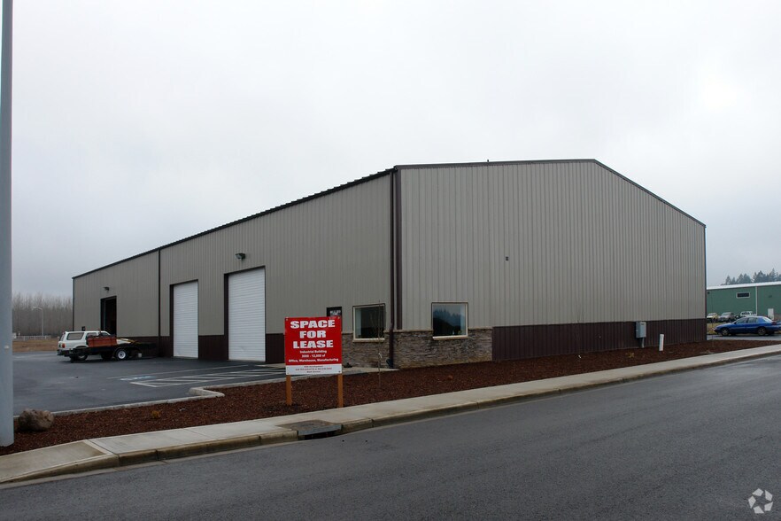 Primary Photo Of 970 NW Park Ave, Estacada Warehouse For Lease