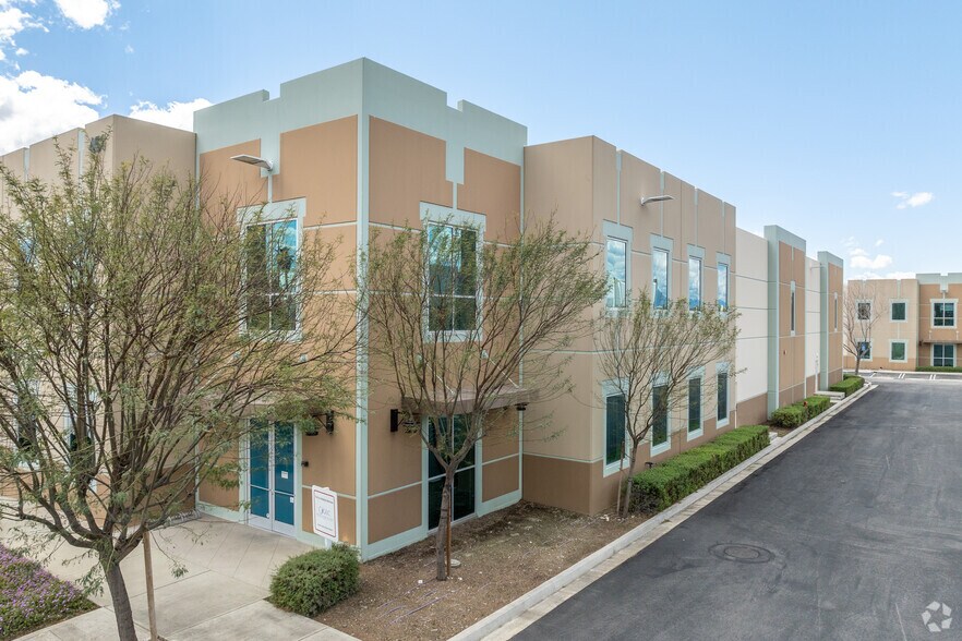 More Photos Of 451 Alabama St, Redlands Distribution For Lease