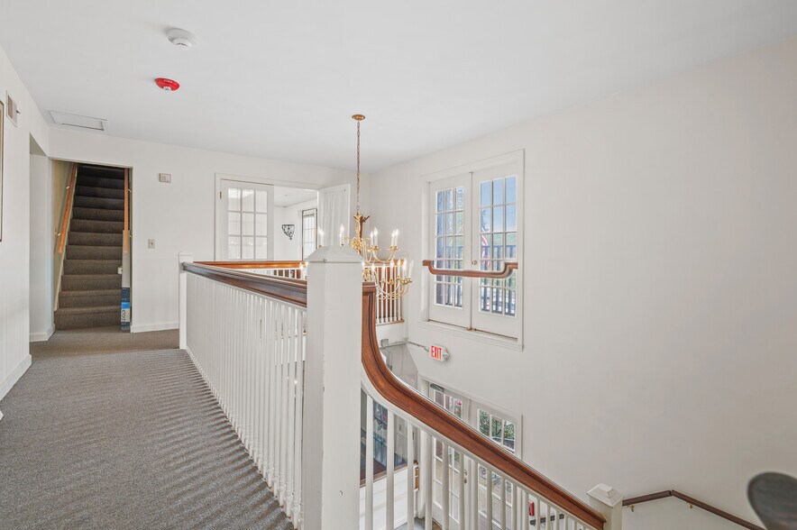 More Photos Of 2 Douglas Pike, Smithfield Office For Sale