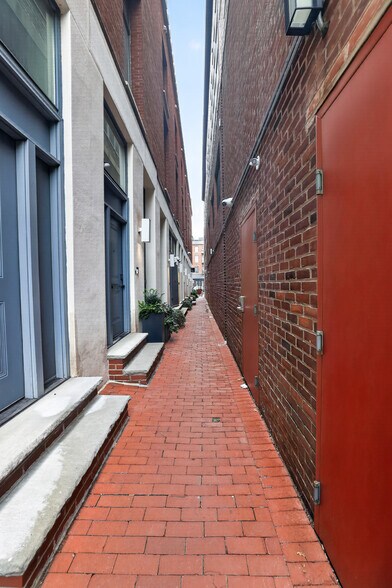 More Photos Of 219-221 Market St, Philadelphia Storefront Retail Residential For Sale