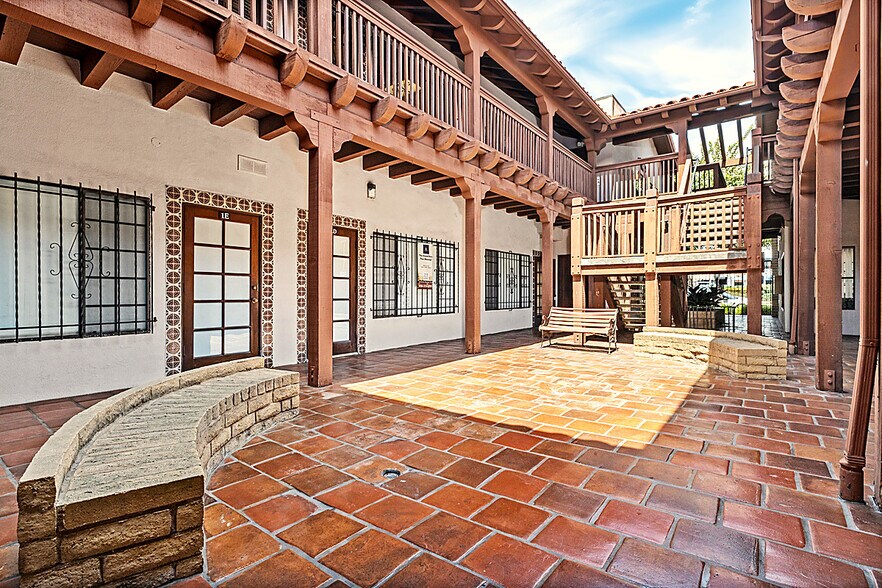 More Photos Of 1919 Grand Ave, San Diego Medical For Sale