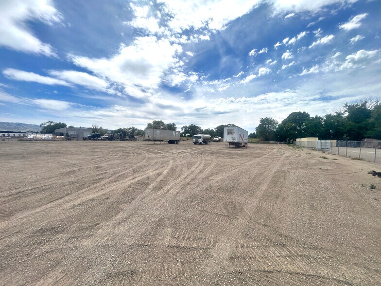 More Photos Of 13207 N Dekay Rd, Pocatello Warehouse For Sale