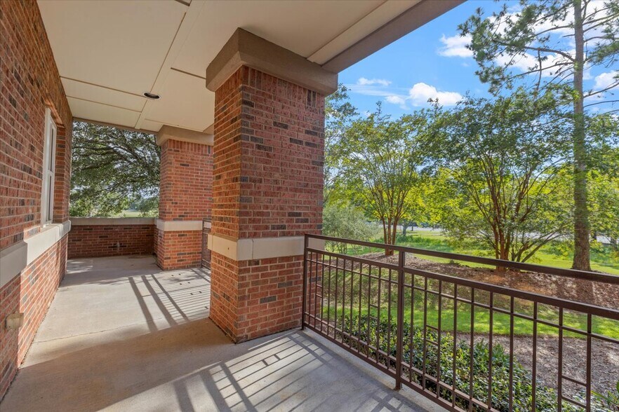 More Photos Of 3664 Coolidge Ct, Tallahassee Office For Sale