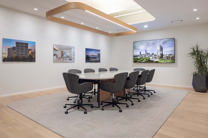 More Photos Of 11 NW 10th St, Oklahoma City Office For Lease