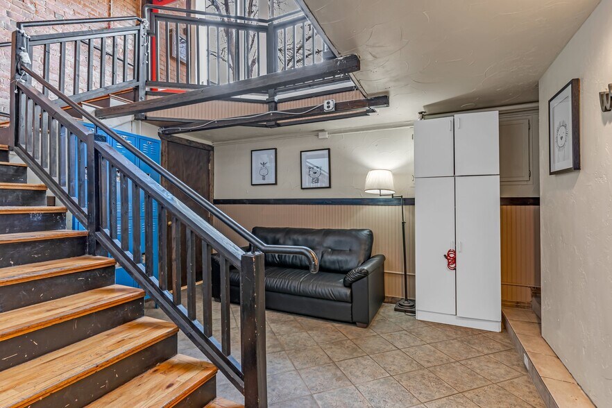 More Photos Of 224 S Union Ave, Pueblo Restaurant For Sale