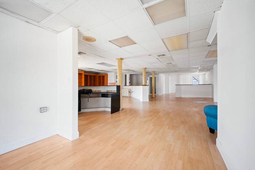 More Photos Of 238 New Britain Rd, Berlin Freestanding For Lease