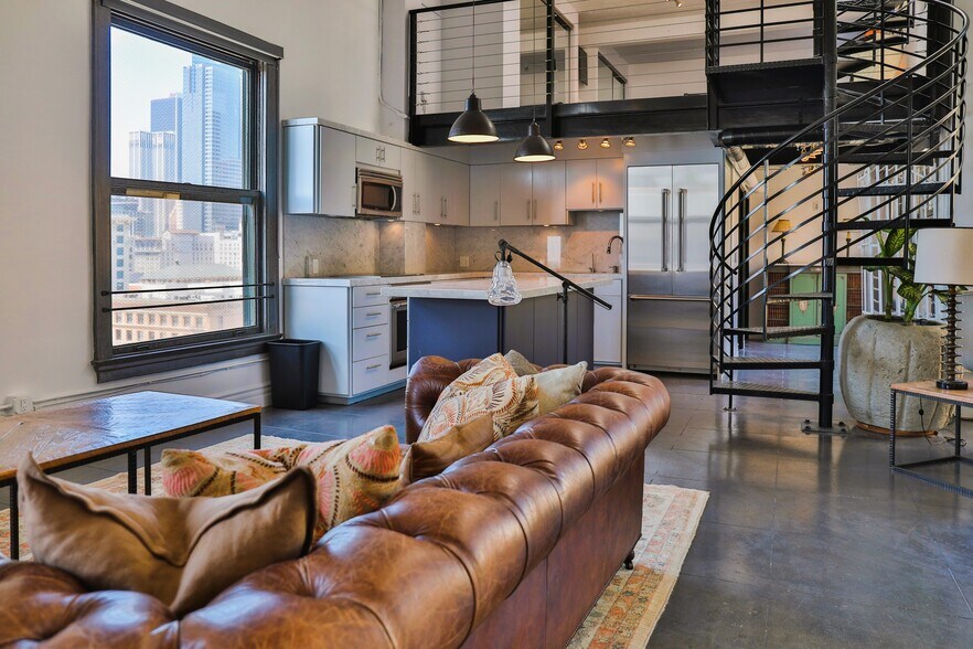 More Photos Of 108 W 2nd St, Los Angeles Apartments For Sale