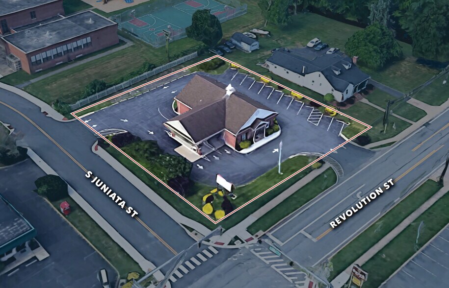 More Photos Of 800 Revolution St, Havre De Grace Bank For Sale