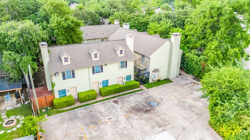 More Photos Of , Dallas Multifamily For Sale