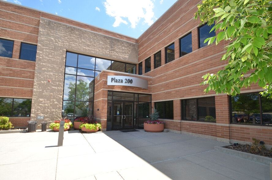 More Photos Of 200 Plaza Dr, Highlands Ranch Office For Lease