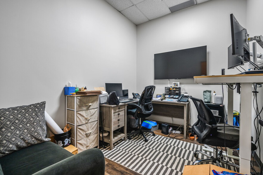 More Photos Of 1075 Whitlock Ave, Marietta General Retail For Lease