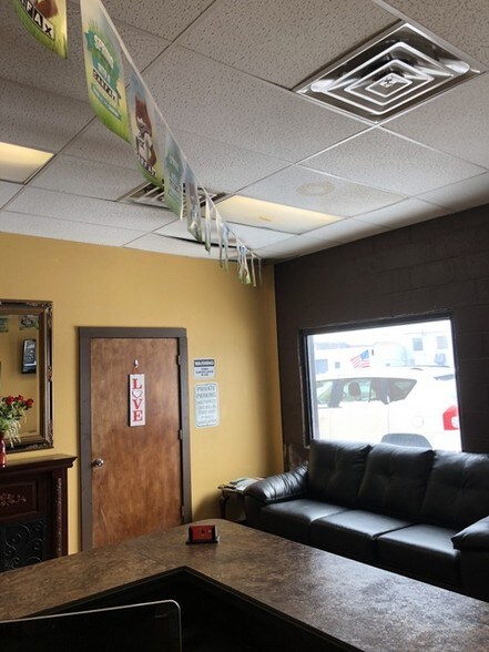 More Photos Of 1400 Bailey Ave, Buffalo Service For Sale