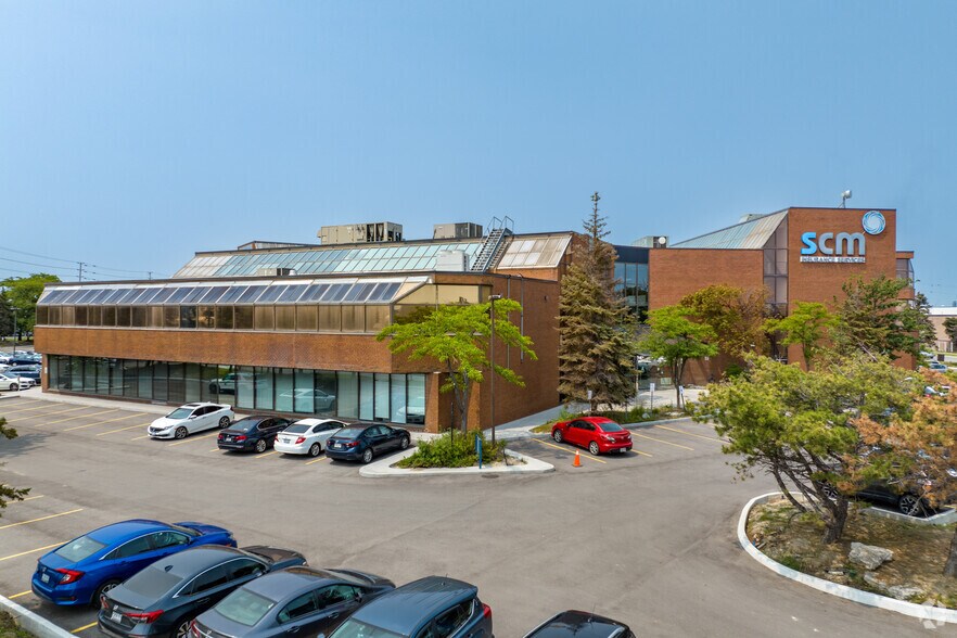 More Photos Of 1550 Enterprise Rd, Mississauga Office For Sale